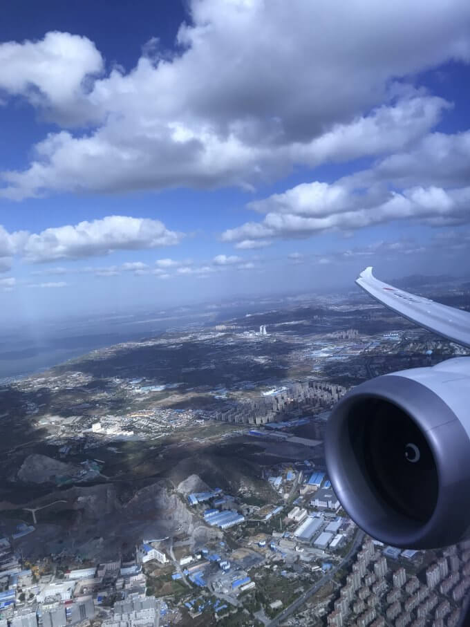 大連空港を離陸